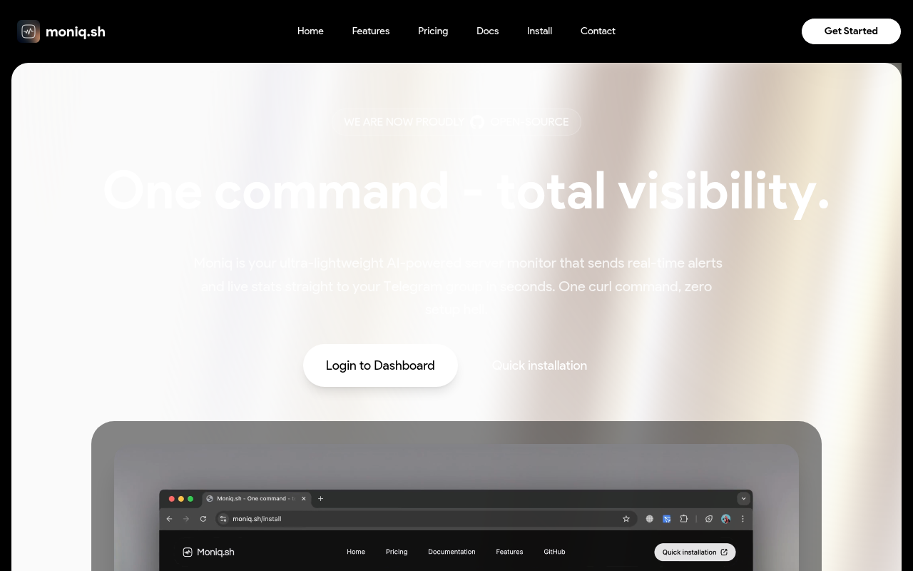 Screenshot of Moniq.sh: Simplifying Server Monitoring with LightSpeed Efficiency